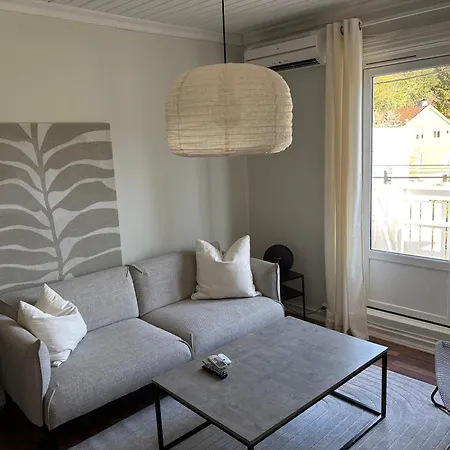 Moderne Og Sentral Med Balkong - Perfekt For Familier Lejlighed *